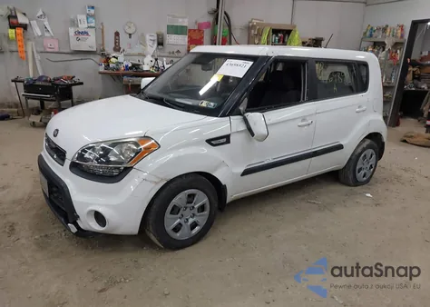 2013 Kia Soul z USA, uszkodzony, nr VIN KNDJT2A53D7528744